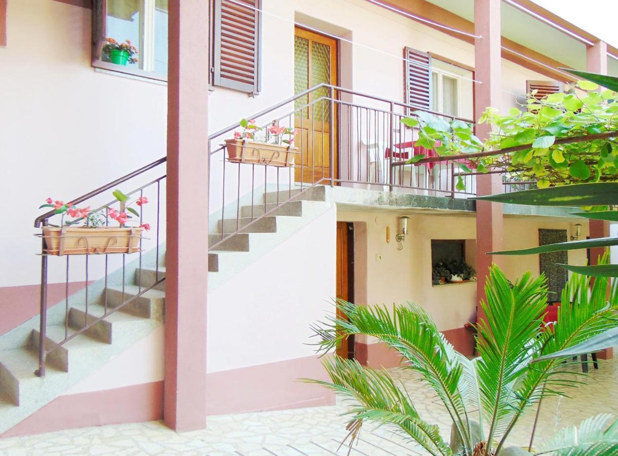 Apartment Villagio Verde Pula Exterior photo